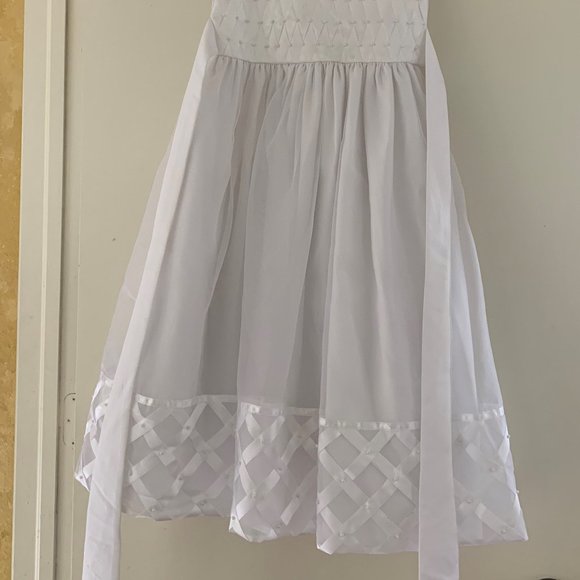 1st Communion Dress - Picture 2 of 2